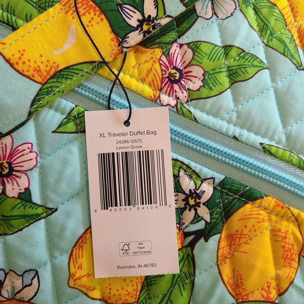 NEW Vera Bradley Lemon Grove XL Travel Duffel - Picture 10 of 10